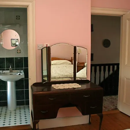 Castlehouse Ренвайл
